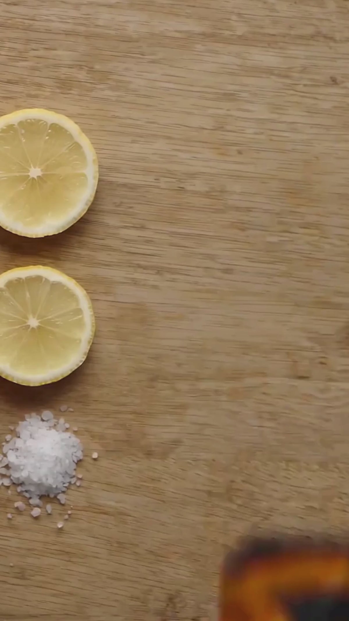 Load video: Runner taking a Purendure Banana gel mid-run